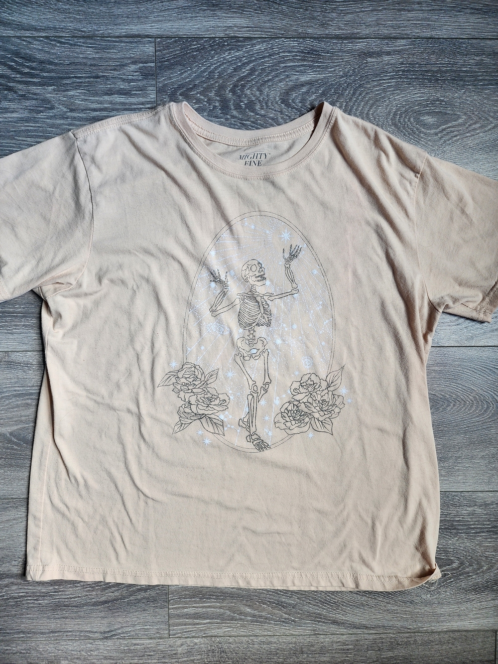 Chai Rose & Skeleton T-Shirt w/ White Celestial Accents Size XL Relaxed Fit